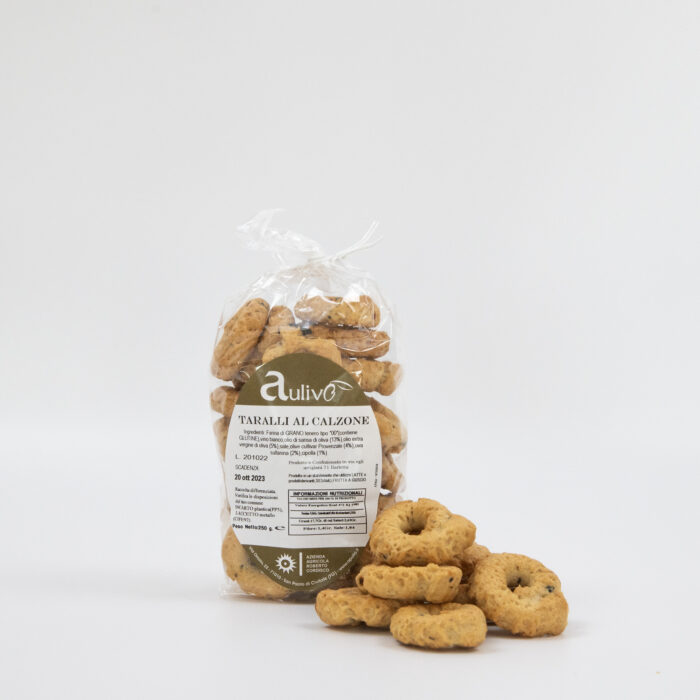 Taralli pugliesi fragranti al calzone azienda Apulio